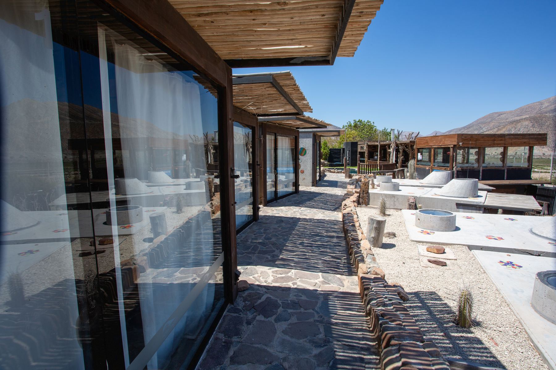 Terrazas y áreas comunes del hotel